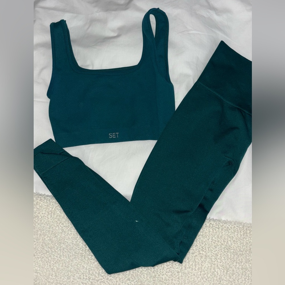 Set Active Mojito Sculptflex Box Cut Bra and Leggings (small)